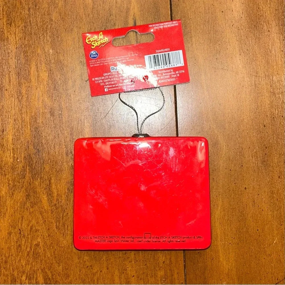 NWT Ruz Magic Etch A Sketch Miniature Christmas Tree Ornament - 2023